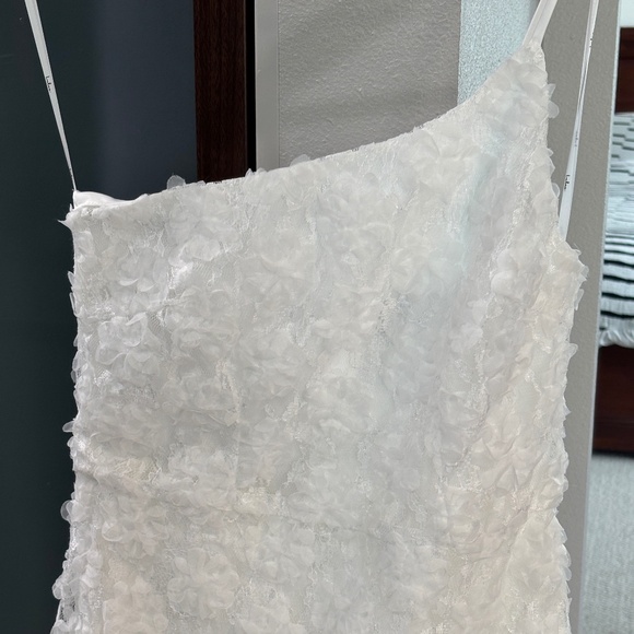 Lulus Destiny One-Shoulder Floral Midi Dress - Ivory White Size S - Picture 6 of 13